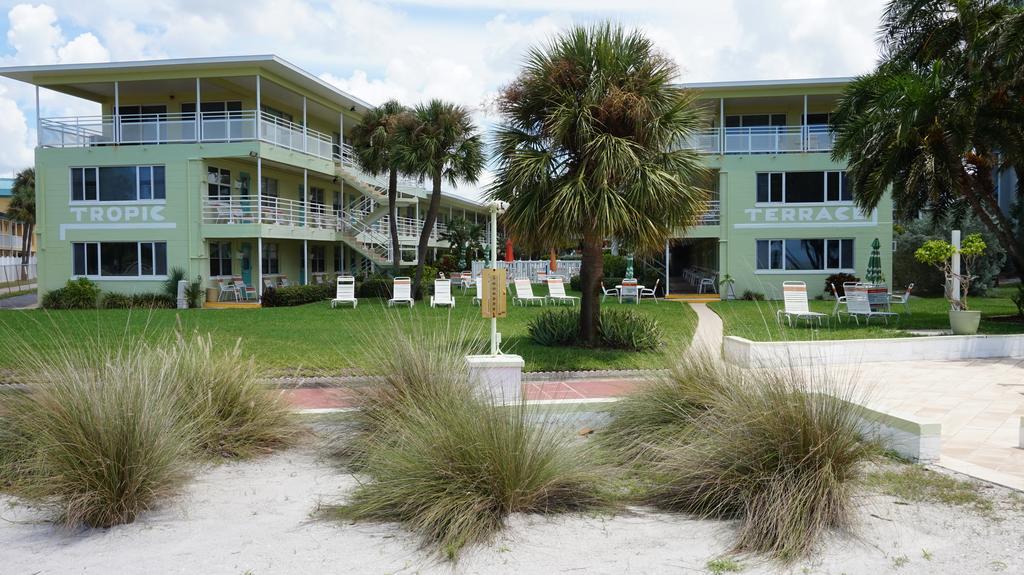 Hotel Tropic Terrace Of Treasure Island à St. Pete Beach Extérieur photo