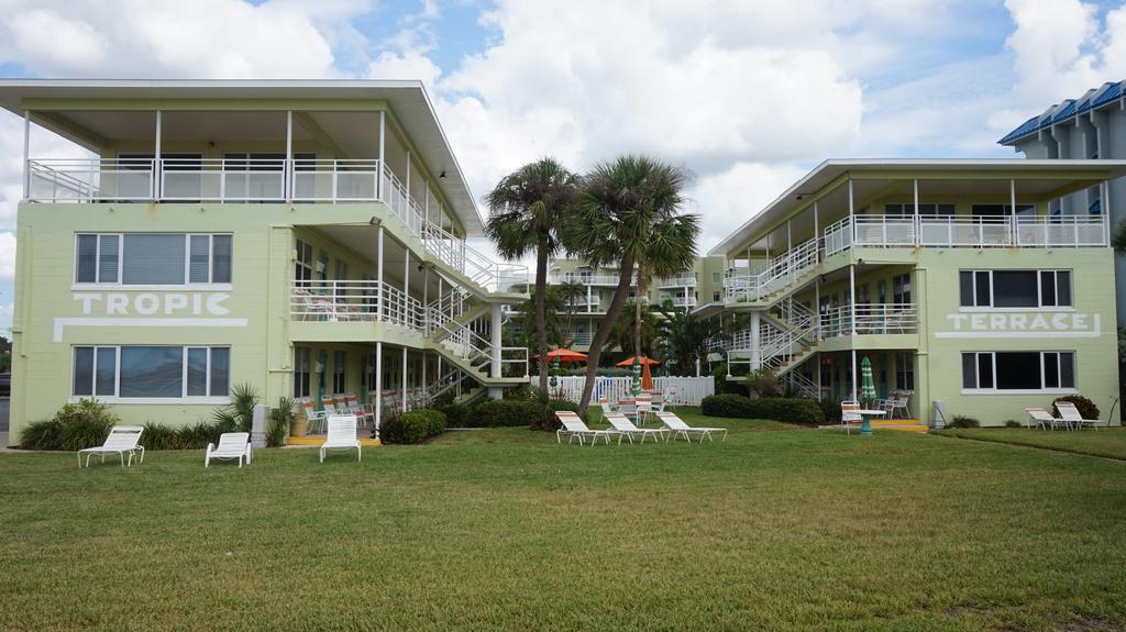 Hotel Tropic Terrace Of Treasure Island à St. Pete Beach Extérieur photo